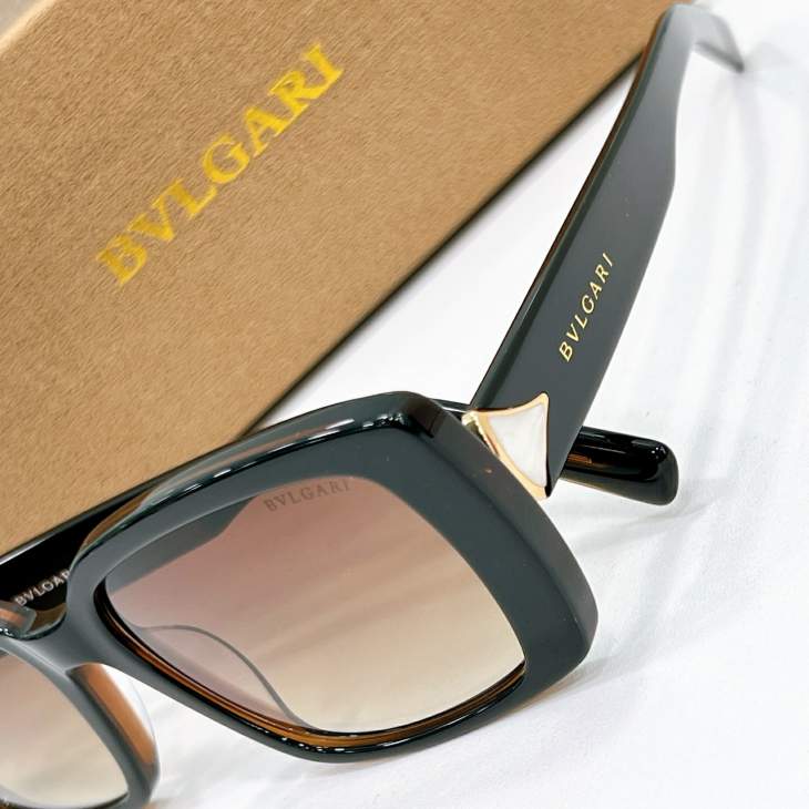 Picture of Bvlgari Sunglasses _SKUfw79566348fw